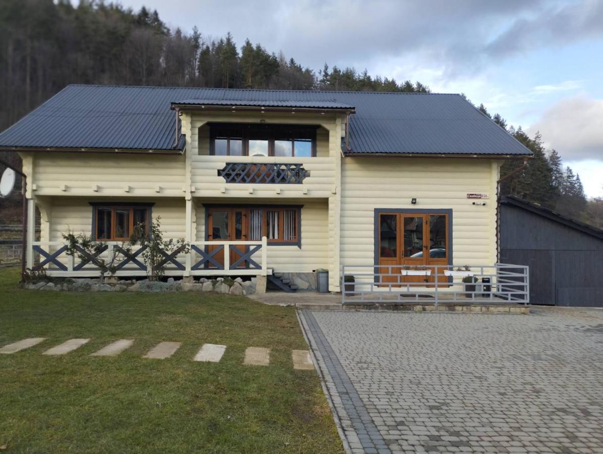 Lucy Hotel Yaremche Luaran gambar