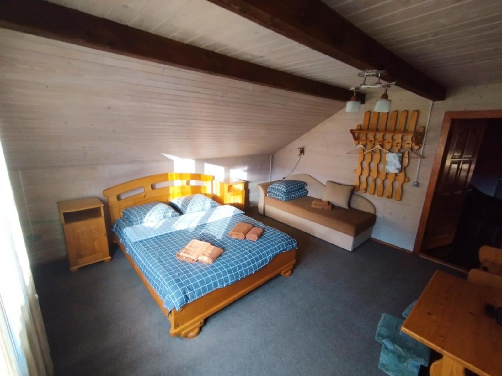 Lucy Hotel Yaremche Bilik gambar