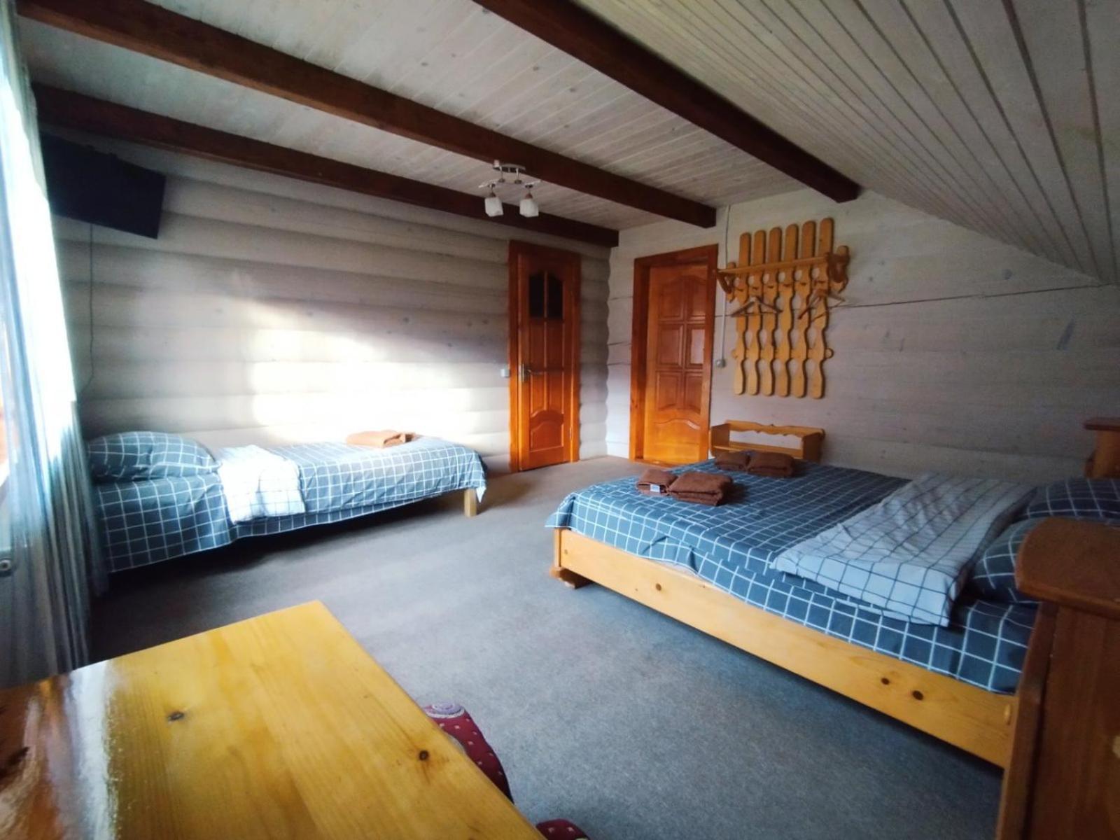 Lucy Hotel Yaremche Bilik gambar