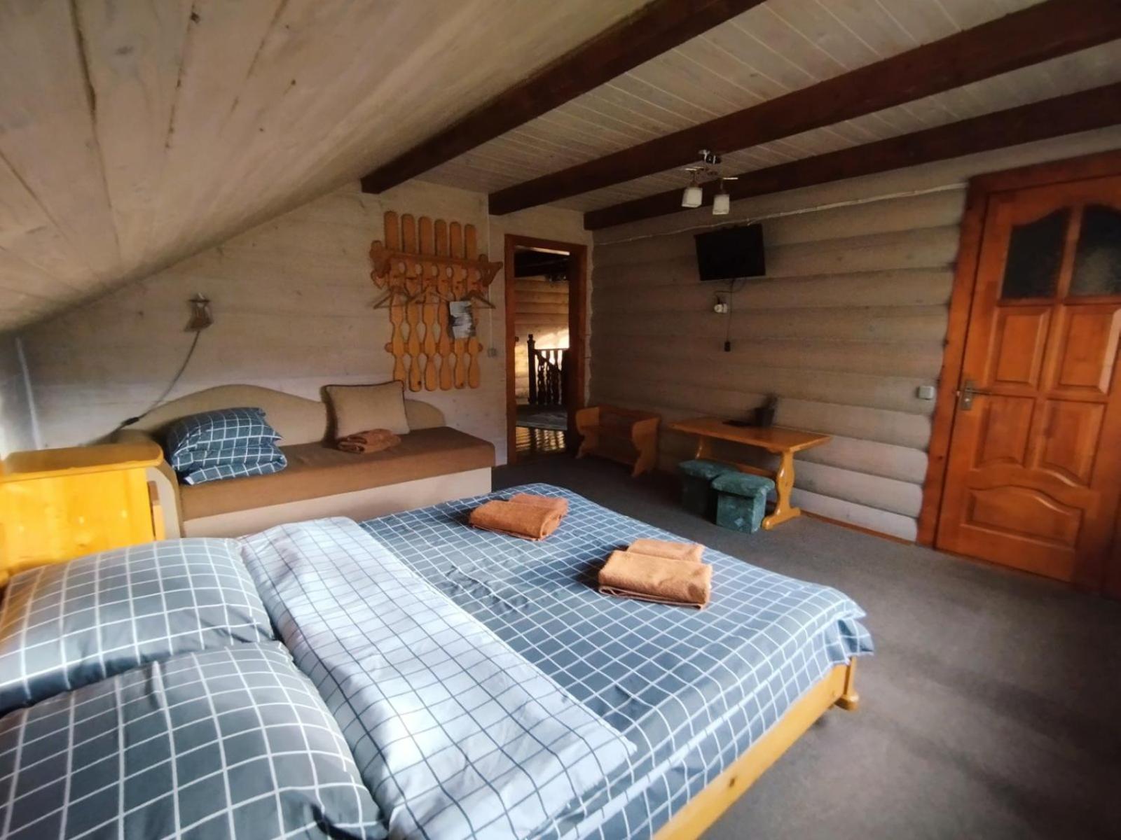 Lucy Hotel Yaremche Bilik gambar