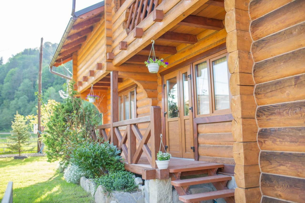 Lucy Hotel Yaremche Luaran gambar
